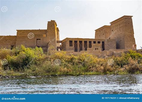 ¡El Templo de Philae, un monumento faraónico que desafía el paso del tiempo!