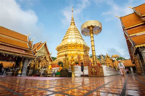  El Templo Wat Phra That Doi Suthep: ¡Un Tesoro Espiritual en la Cumbre de Doi Suthep!